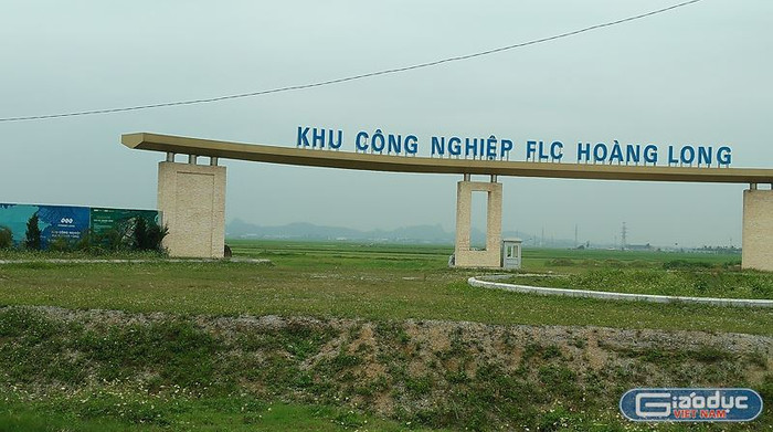 Khu công nghiệp FLC Hoàng Long sau hơn 3 năm vẫn là bãi đất trống. Ảnh của XUÂN QUANG. Khu công nghiệp FLC Hoàng Long sau hơn 3 năm vẫn là bãi đất trống. Ảnh của XUÂN QUANG.