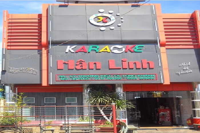 Quán karaoke Hân Linh - thị xã Long Khánh, nơi nhiều nhân chứng tường thuật lại cảnh xô xát giữa ông Tr. và đại úy Vinh