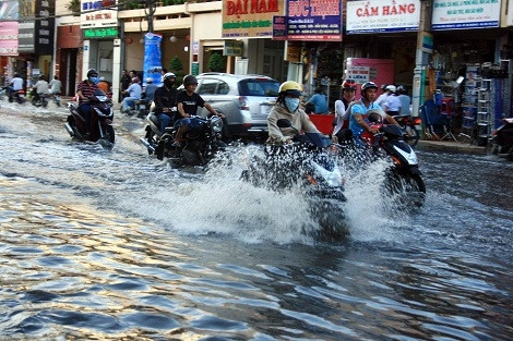 Các sếp công ích lĩnh "lương khủng" nghĩ gì khi thấy cảnh này?. Ảnh: TL Các sếp công ích lĩnh "lương khủng" nghĩ gì khi thấy cảnh này?. Ảnh: TL