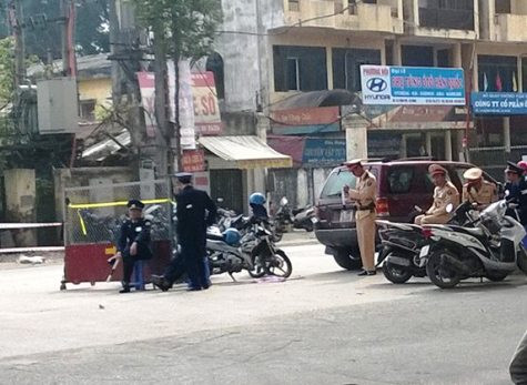 Ngay sau khi sự cố xảy ra, lực lượng chức năng đã có mặt để phong tỏa hiện trường