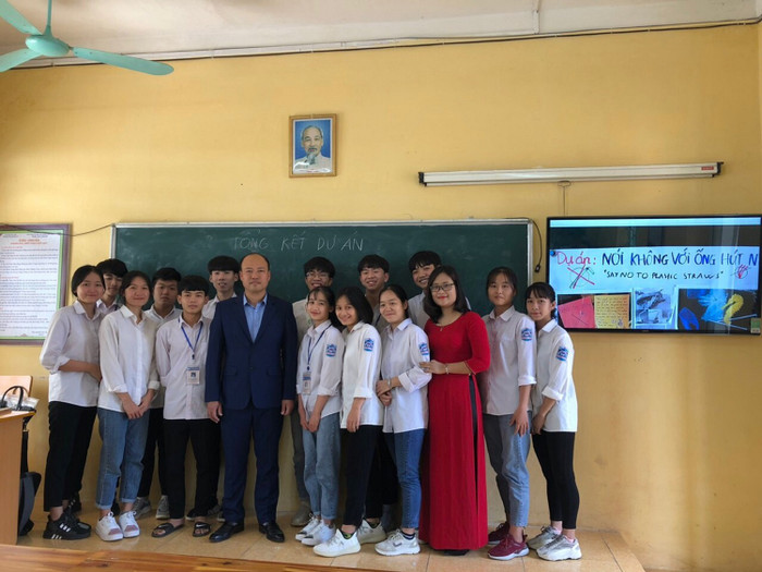 Học sinh trưởng thành hơn sau những tiết học tiếng Anh “xuyên biên giới” (Ảnh: Vũ Ninh) Học sinh trưởng thành hơn sau những tiết học tiếng Anh “xuyên biên giới” (Ảnh: Vũ Ninh)