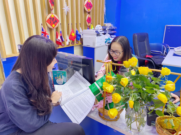 Du khách tưng bừng du xuân cùng Vietravel. Du khách tưng bừng du xuân cùng Vietravel.