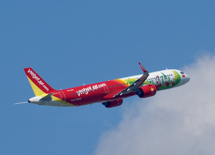 Liên tục mở rộng mạng bay đến Đông Bắc Á, Vietjet khai trương đường bay Đà Lạt - Seoul. Liên tục mở rộng mạng bay đến Đông Bắc Á, Vietjet khai trương đường bay Đà Lạt - Seoul.