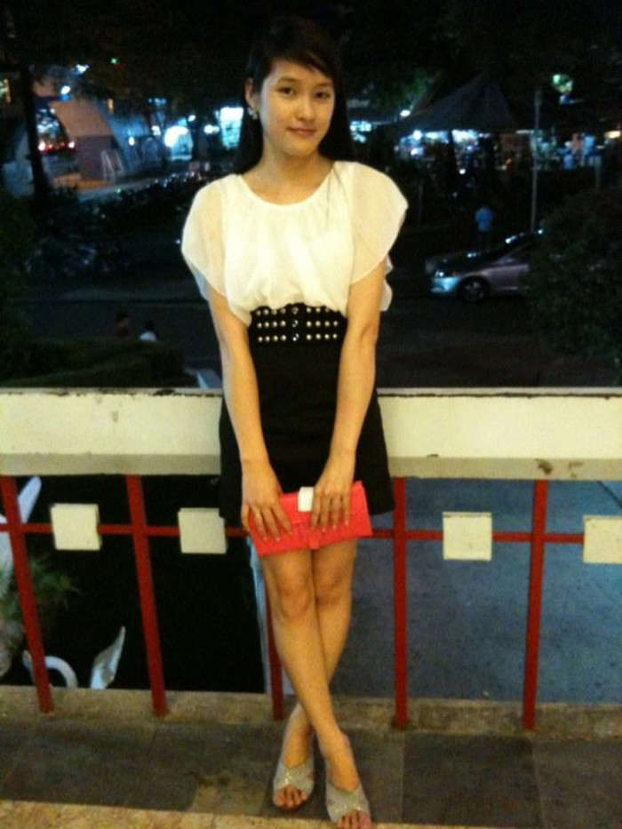 Mình là một người thích sự đơn giản và vẻ đẹp nhẹ nhàng, thích tham gia các hoạt động tập thể, ngoại khóa.mình thích đi du lịch tìm hiểu các đặc trưng của mỗi vùng miền của các nước đặc biệt là Việt Nam. Mình là một người thích sự đơn giản và vẻ đẹp nhẹ nhàng, thích tham gia các hoạt động tập thể, ngoại khóa.mình thích đi du lịch tìm hiểu các đặc trưng của mỗi vùng miền của các nước đặc biệt là Việt Nam.