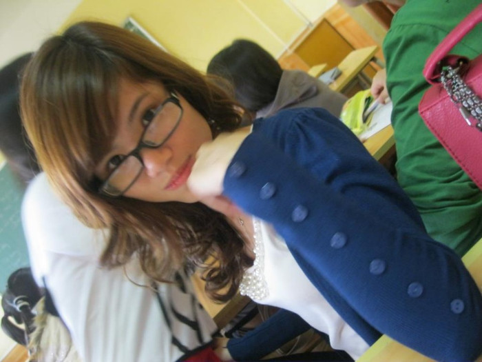 Mình là một người vui vẻ, hài hước. Mình rất muốn được kết bạn với nhiều người.