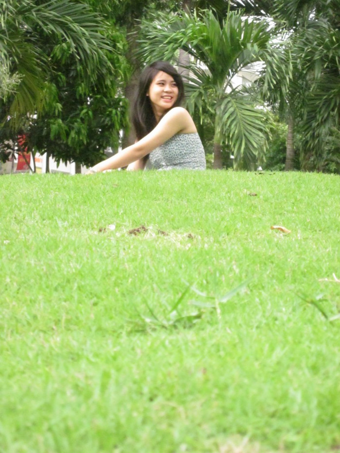 Sở thích của mình là đi du lịch, bóng đá và thời trang.