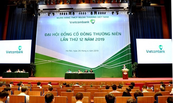Toàn cảnh Đại hội đồng cổ đông thường niên lần thứ 12 của Vietcombank. Toàn cảnh Đại hội đồng cổ đông thường niên lần thứ 12 của Vietcombank.