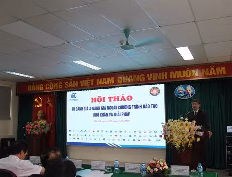 Những tồn tại về chương trình đào tạo theo kết quả kiểm định chất lượng giáo dục ảnh 2