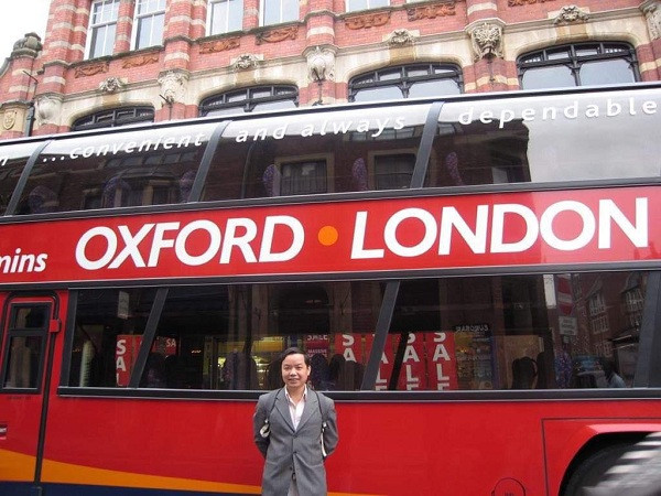 Và dù rất nhiều công việc mà nhiều người khác nghĩ rằng không thể làm được, nhưng anh Phước với quyết tâm kiên định hiếm có lần lượt vượt qua, và lại rất hồn nhiên như thuở đầu tiên vác ba lô đi khám phá những ý tưởng, con đường mới cho bạn đọc và người dân Việt Nam.