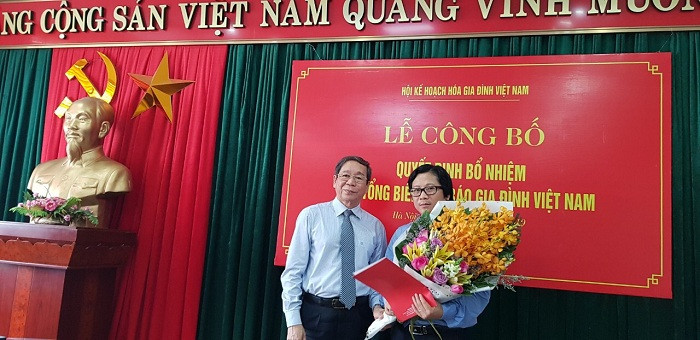 Nhà báo Lê Anh Đạt tại buổi nhận quyết định bổ nhiệm Phó Tổng Biên tập.