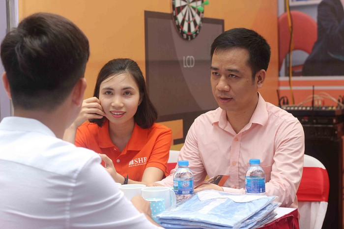 Nguồn nhân lực chất lượng cao được nhiều ngân hàng chú trọng phát triển.