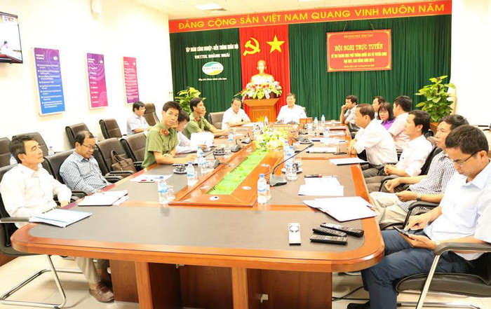 Ảnh họp hội nghị trực tuyến Ban Chỉ đạo thi trung học phổ thông quốc gia năm 2019.