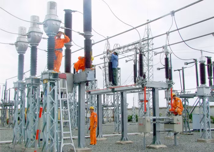 Đảm bảo ổn định mạng lưới điện, phục vụ đời sống của nhân dân và ổn định sản xuất. ảnh minh họa: trang tin ngành điện. Đảm bảo ổn định mạng lưới điện, phục vụ đời sống của nhân dân và ổn định sản xuất. ảnh minh họa: trang tin ngành điện.