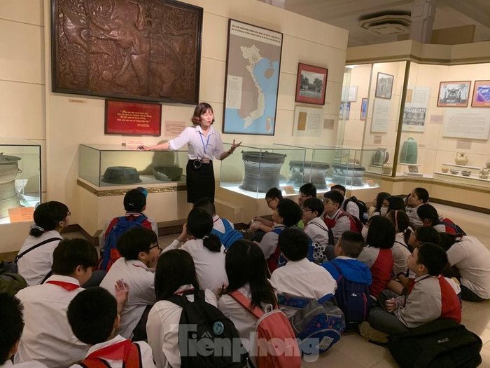 Số phận môn Lịch sử sẽ như thế nào ở Chương trình 2018? (Ảnh minh họa: Báo Tiền phong)