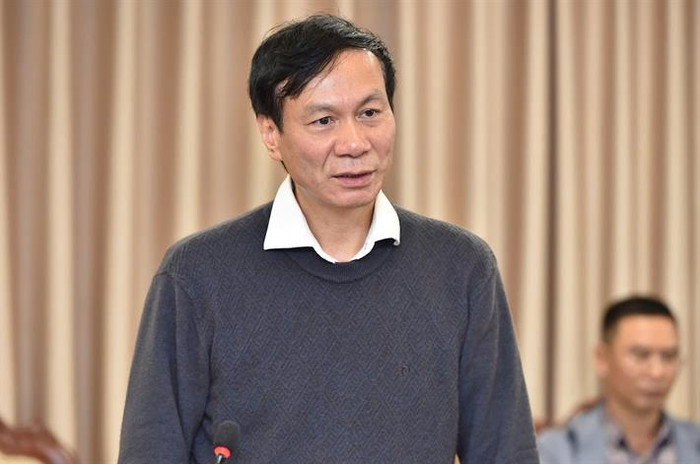 Giáo sư, Tiến sĩ Nguyễn Quý Thanh - Hiệu trưởng Trường Đại học Giáo dục, Đại học Quốc gia Hà Nội chia sẻ tại phiên họp Giáo sư, Tiến sĩ Nguyễn Quý Thanh - Hiệu trưởng Trường Đại học Giáo dục, Đại học Quốc gia Hà Nội chia sẻ tại phiên họp
