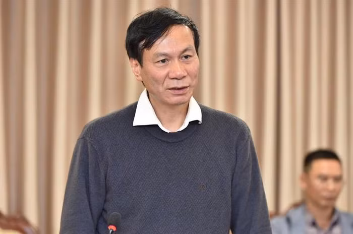 Giáo sư, Tiến sĩ Nguyễn Quý Thanh - Hiệu trưởng Trường Đại học Giáo dục, Đại học Quốc gia Hà Nội chia sẻ tại phiên họp