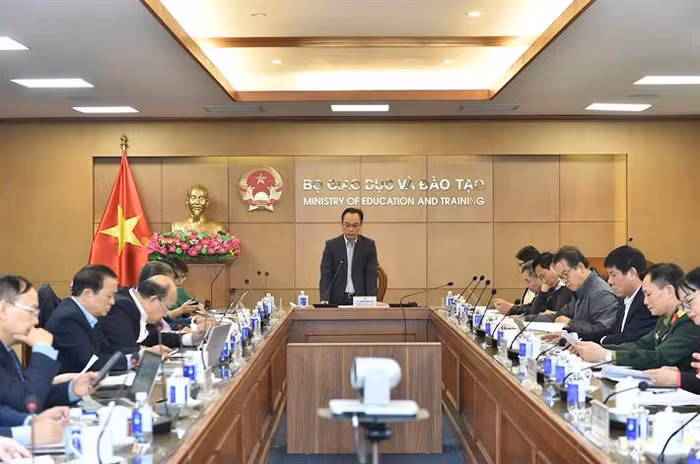 Quang cảnh phiên họp