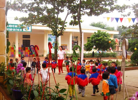 Một góc xuân tại trường mầm non Phúc Trạch, Hương Khê (ảnh: Lê Văn Vị).