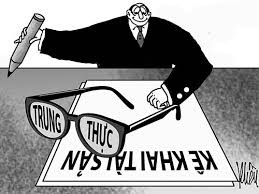 Kê khai tài sản vẫn nặng tính hình thức (ảnh minh họa của Báo Người lao động). Kê khai tài sản vẫn nặng tính hình thức (ảnh minh họa của Báo Người lao động).