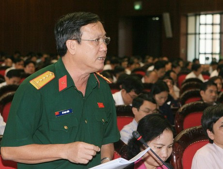 "Làm mất cơ hội học tập của người dân, vi hiến là không được” ảnh 2 "Làm mất cơ hội học tập của người dân, vi hiến là không được” ảnh 2