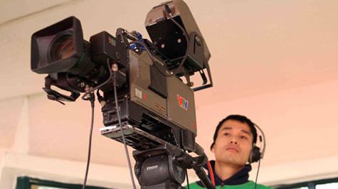 VPF đang nhận được sự ủng hộ của nhiều nhà đài trong vấn đề bản quyền truyền hình. VPF đang nhận được sự ủng hộ của nhiều nhà đài trong vấn đề bản quyền truyền hình.