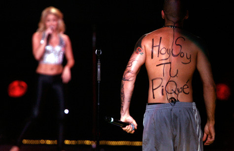 “Đêm nay tôi là Piqué của em.” “Đêm nay tôi là Piqué của em.”