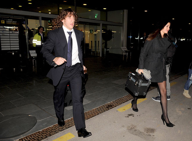 Chuyến du lịch đầu tiên cùng nhau. Puyol và Malena chọn Zurich để hưởng “trăng mật”. Chuyến du lịch đầu tiên cùng nhau. Puyol và Malena chọn Zurich để hưởng “trăng mật”.