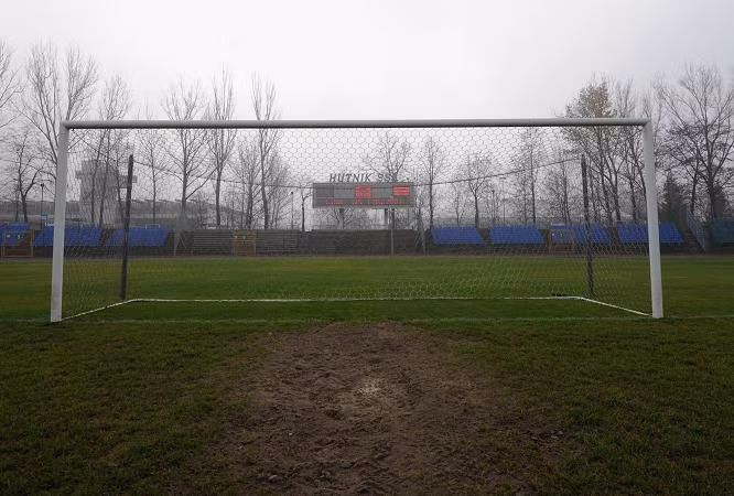 Cầu môn, nơi Joe Hart tập bắt bóng.