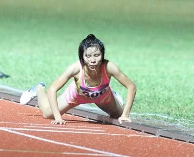 Biết bao giờ U23 Việt Nam mới hết mình như các môn thể thao khác?