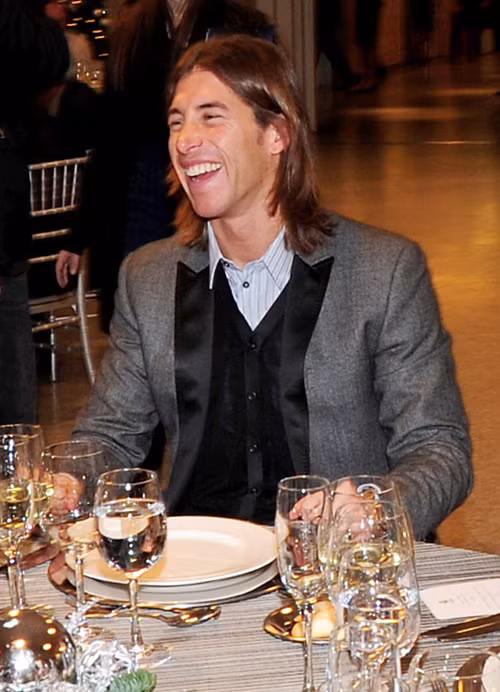 Sergio Ramos cười hết cỡ.