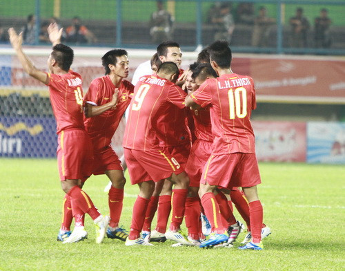 Góc ảnh đẹp: U23 Việt Nam, từ âu lo đến vỡ òa niềm vui ảnh 7 Góc ảnh đẹp: U23 Việt Nam, từ âu lo đến vỡ òa niềm vui ảnh 7