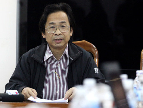 PCT Nguyễn Lân Trung tuyên bố U23 VN trong sạch. PCT Nguyễn Lân Trung tuyên bố U23 VN trong sạch.