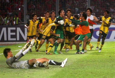 ... Trước nỗi thất vọng của thủ môn Meiga.