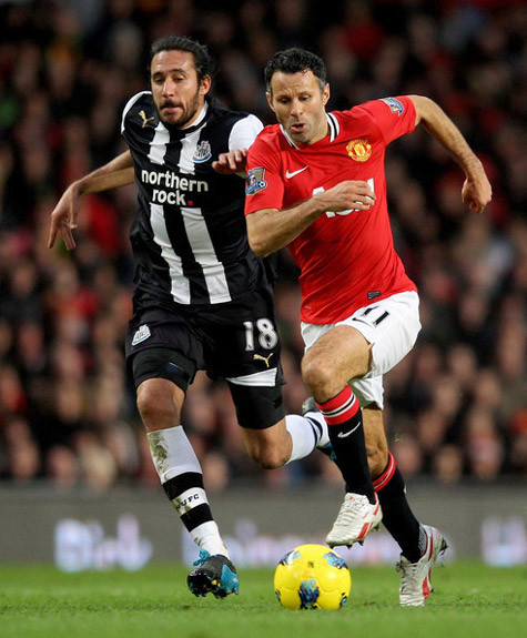 Giggs sẽ gia hạn thêm 1 năm? Giggs sẽ gia hạn thêm 1 năm?