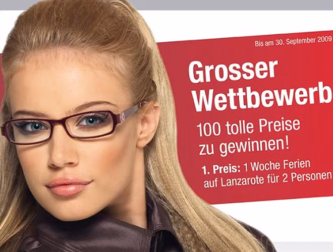 Năm 2006, Xenia Tchoumitcheva đi thi hoa hậu Thụy Sĩ. Cô đoạt ngôi Á hậu và hoa hậu ảnh trong cuộc thi này. Năm 2006, Xenia Tchoumitcheva đi thi hoa hậu Thụy Sĩ. Cô đoạt ngôi Á hậu và hoa hậu ảnh trong cuộc thi này.