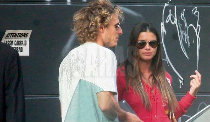 Dạo gần đây, Victoria Saravia nhiều lần bị bắt gặp khi đang rong chơi bên cạnh Diego Forlán.