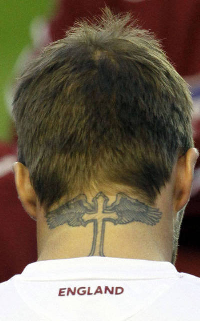 Những hình xăm vốn đã quá nổi tiếng của Beckham. Những hình xăm vốn đã quá nổi tiếng của Beckham.