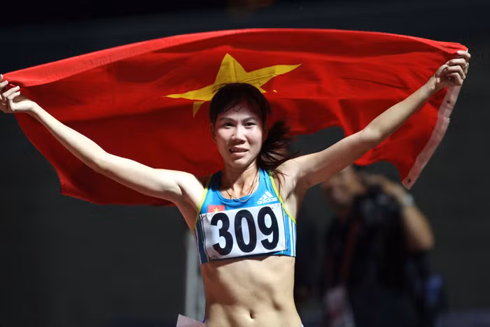 Trương Thanh Hằng vẫn là nữ hoàng trên đường chạy 800m và 1500m. Chị tiếp tục chứng minh mình không có đối thủ ở tầm khu vực. Trương Thanh Hằng vẫn là nữ hoàng trên đường chạy 800m và 1500m. Chị tiếp tục chứng minh mình không có đối thủ ở tầm khu vực.