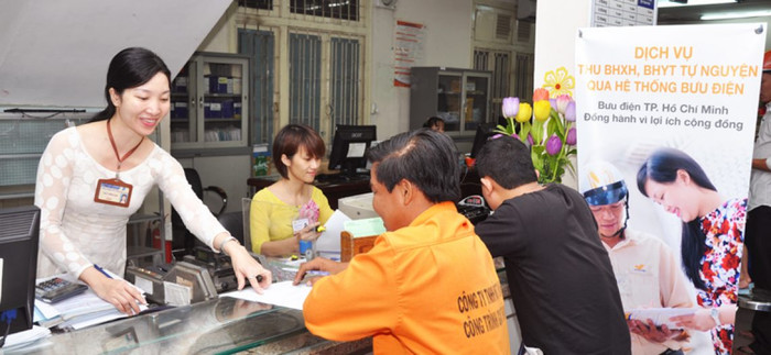 Đại biểu Thạch Phước Bình đề nghị tăng mức hỗ trợ đóng cho người tham gia bảo hiểm xã hội tự nguyện so với mức hiện nay. Đại biểu Thạch Phước Bình đề nghị tăng mức hỗ trợ đóng cho người tham gia bảo hiểm xã hội tự nguyện so với mức hiện nay.