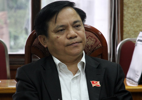 ĐB Lê Văn Hoạt ĐB Lê Văn Hoạt