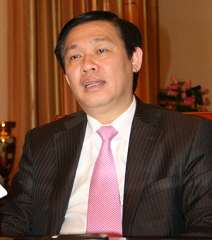 Dư luận đánh giá Bộ trưởng Huệ đã xử lý vụ việc này nhanh và đảm bảo lợi ích cho doanh nghiệp Dư luận đánh giá Bộ trưởng Huệ đã xử lý vụ việc này nhanh và đảm bảo lợi ích cho doanh nghiệp