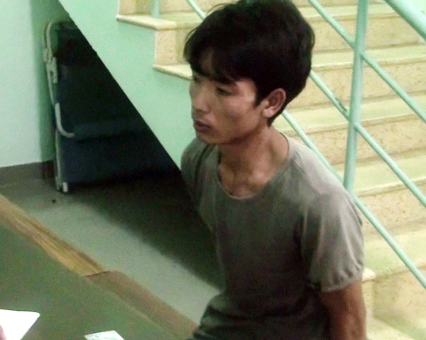 Đối tượng Mai Văn Linh đối diện với án phạt nặng của pháp luật khi phạm một lúc 2 tội nghiêm trọng: "cưỡng đoạt tài sản" và "giao cấu với trẻ em" Đối tượng Mai Văn Linh đối diện với án phạt nặng của pháp luật khi phạm một lúc 2 tội nghiêm trọng: "cưỡng đoạt tài sản" và "giao cấu với trẻ em"