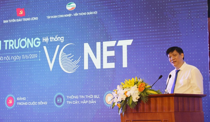 Đồng chí Nguyễn Thanh Long: VCNET phát huy hơn nữa những ưu điểm của một mạng xã hội, giúp cho việc lan toả các thông tin nhanh nhất, kịp thời nhất. Đồng chí Nguyễn Thanh Long: VCNET phát huy hơn nữa những ưu điểm của một mạng xã hội, giúp cho việc lan toả các thông tin nhanh nhất, kịp thời nhất.