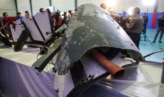 Xác máy bay do thám không người lái Mỹ bị Iran bắn hạ. (Ảnh: Express). Xác máy bay do thám không người lái Mỹ bị Iran bắn hạ. (Ảnh: Express).