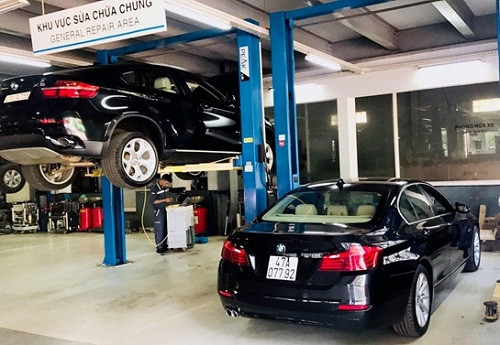 Xe BMW đang được chăm sóc, bảo dưỡng Tại Dak Lak. Xe BMW đang được chăm sóc, bảo dưỡng Tại Dak Lak.