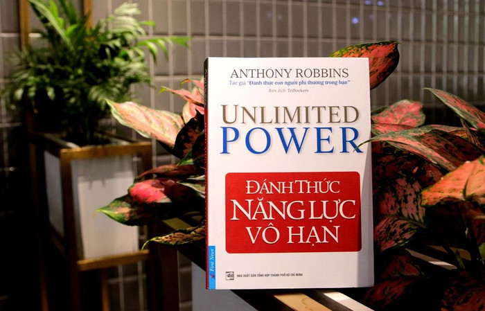 Cuốn sách Đánh thức năng lực vô hạn. Cuốn sách Đánh thức năng lực vô hạn.