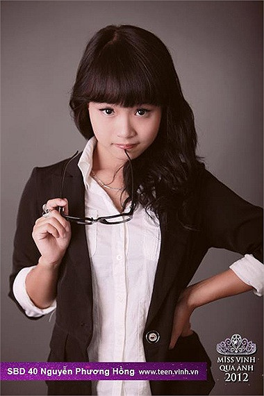Nguyễn Phương Hồng. >>Những nữ sinh đẹp nhất thành Vinh (P1) >>Hoa khôi các trường Đại học, Cao đẳng