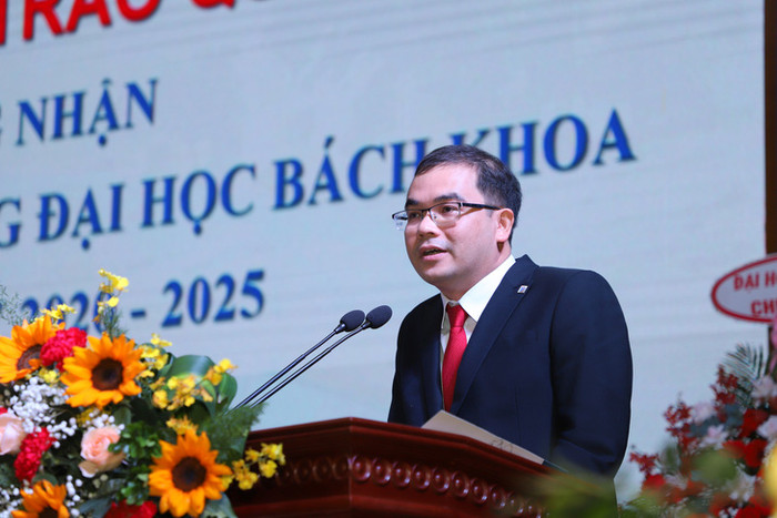 Phó Giáo sư, Tiến sĩ Nguyễn Hữu Hiếu - Hiệu trưởng Trường Đại học Bách khoa (Đại học Đà Nẵng). Ảnh: NVCC Phó Giáo sư, Tiến sĩ Nguyễn Hữu Hiếu - Hiệu trưởng Trường Đại học Bách khoa (Đại học Đà Nẵng). Ảnh: NVCC