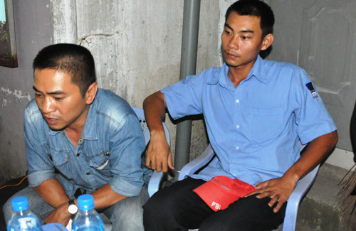 Các tài xế taxi bị cướp tường trình lại vụ việc Các tài xế taxi bị cướp tường trình lại vụ việc