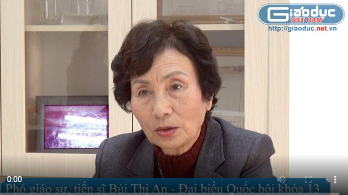 Phó Giáo sư Bùi Thị An - Đại biểu Quốc hội khóa 13. Phó Giáo sư Bùi Thị An - Đại biểu Quốc hội khóa 13.